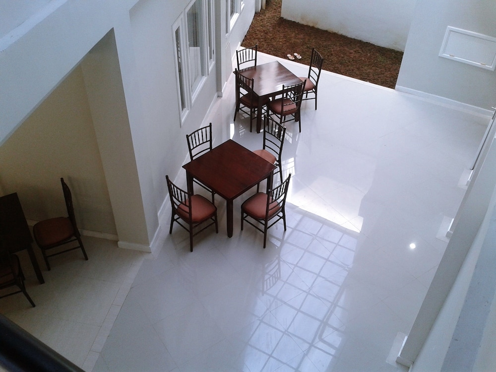 noola inn hotel bogor