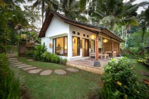 green sari private villa