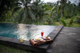 green sari private villa