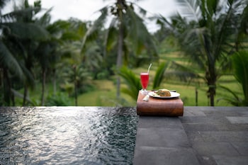 green sari private villa