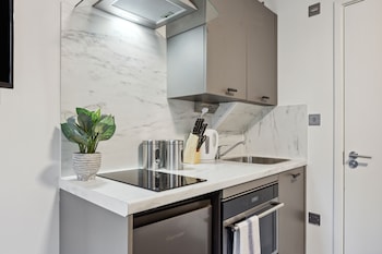 sutherland apartments