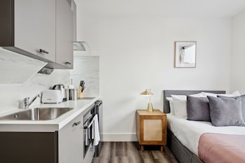 sutherland apartments