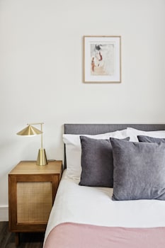 sutherland apartments