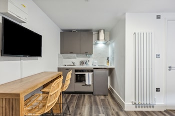 sutherland apartments