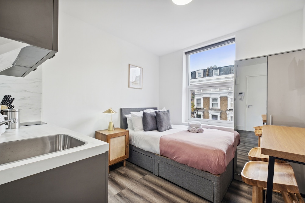 sutherland apartments