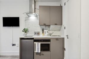 sutherland apartments