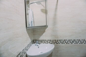 nice and modern studio apartment b residence