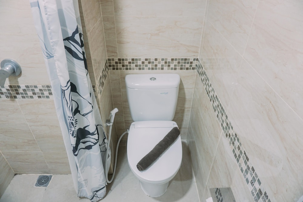 nice and modern studio apartment b residence