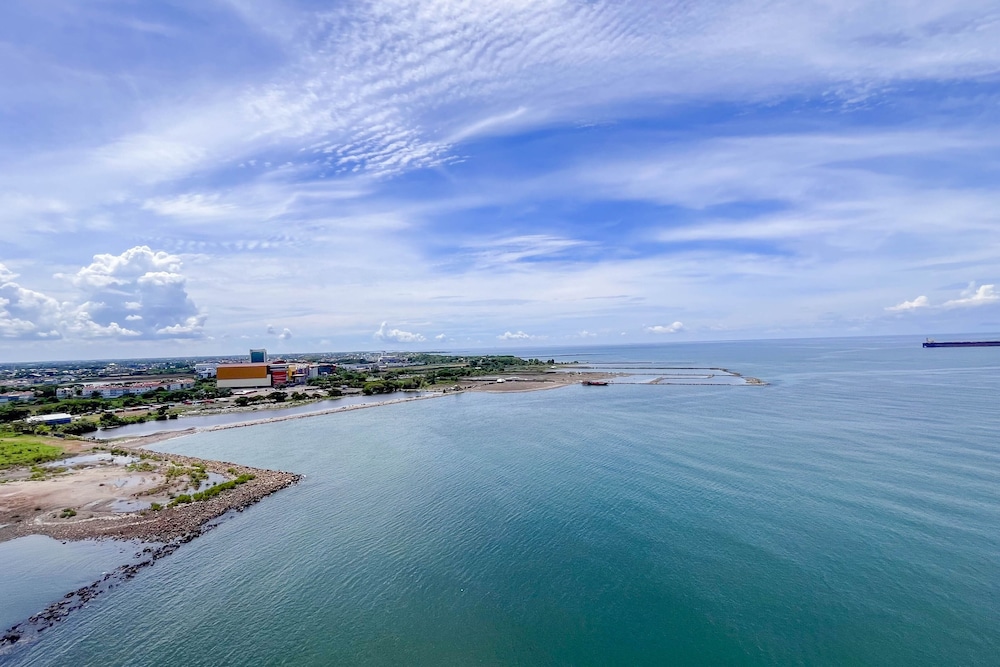 cozy studio apartment delft ciputra makassar