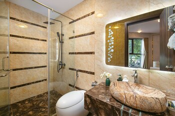 bao ngoc hotel