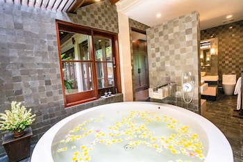 villa pulung jimbaran by nakula