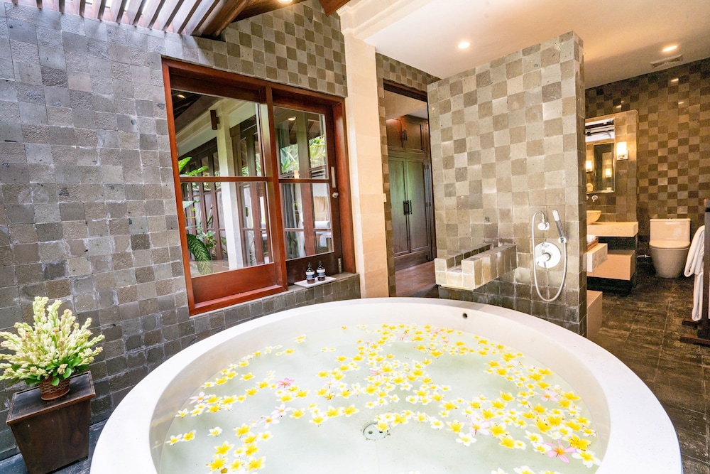 villa pulung jimbaran by nakula