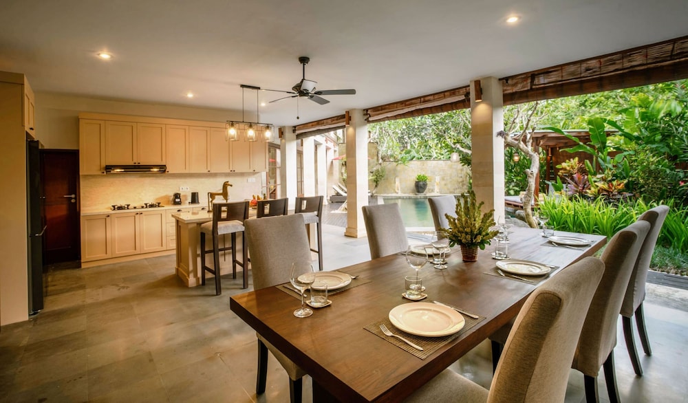 villa pulung jimbaran by nakula