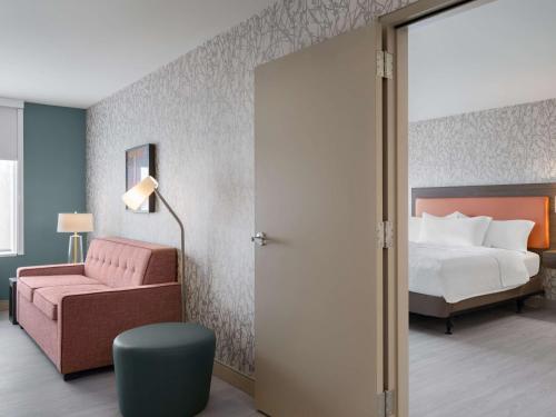 home2 suites by hilton brownsburg