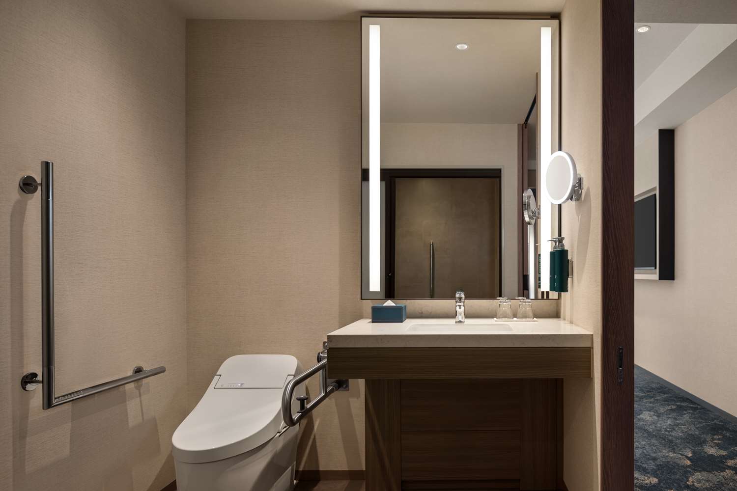 doubletree by hilton osaka castle