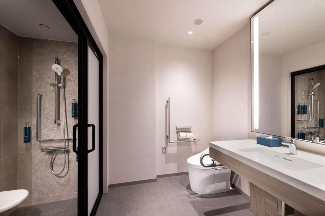 doubletree by hilton osaka castle