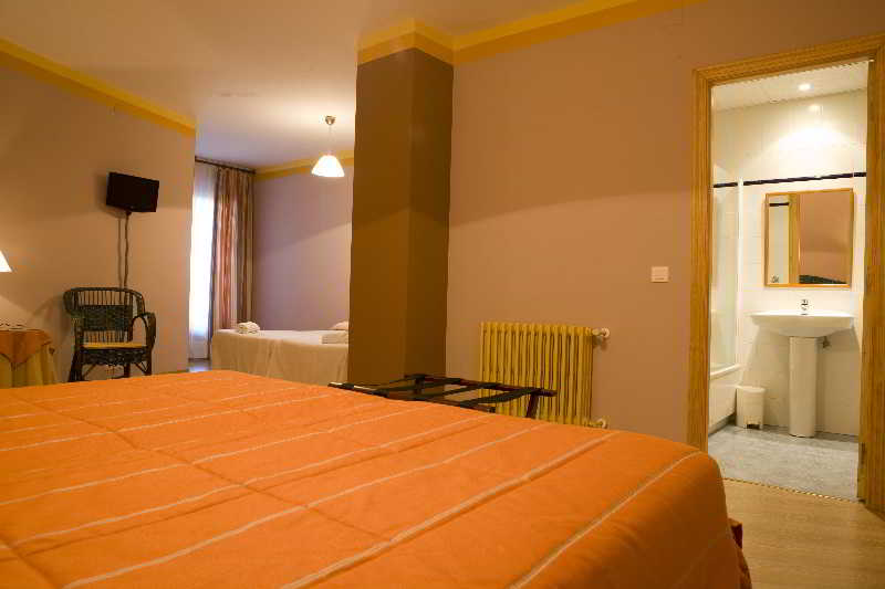Hotel Montanes,Mar>>Cantabria,3 star