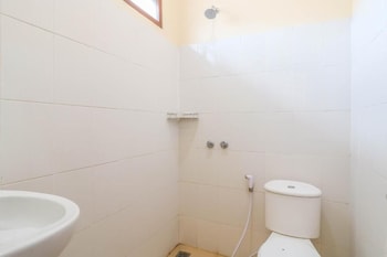 miraa guest house and resto