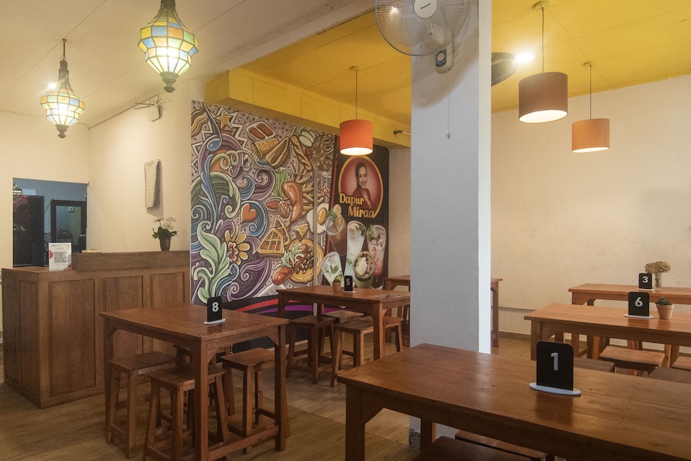 miraa guest house and resto