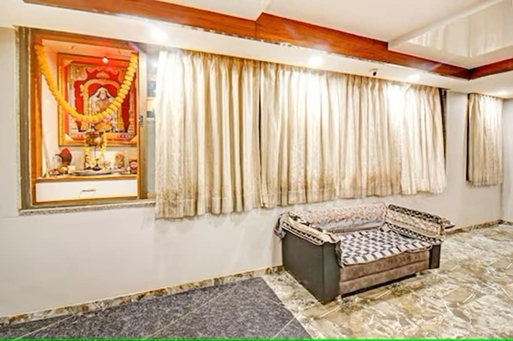 hotel om balaji