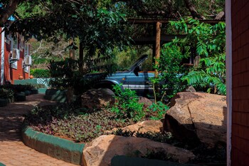mkomazi hotels and campsite