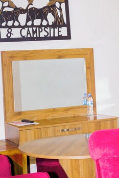 mkomazi hotels and campsite