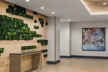Hampton Inn Austin East Side,East Austin>>Austin,2.5 star