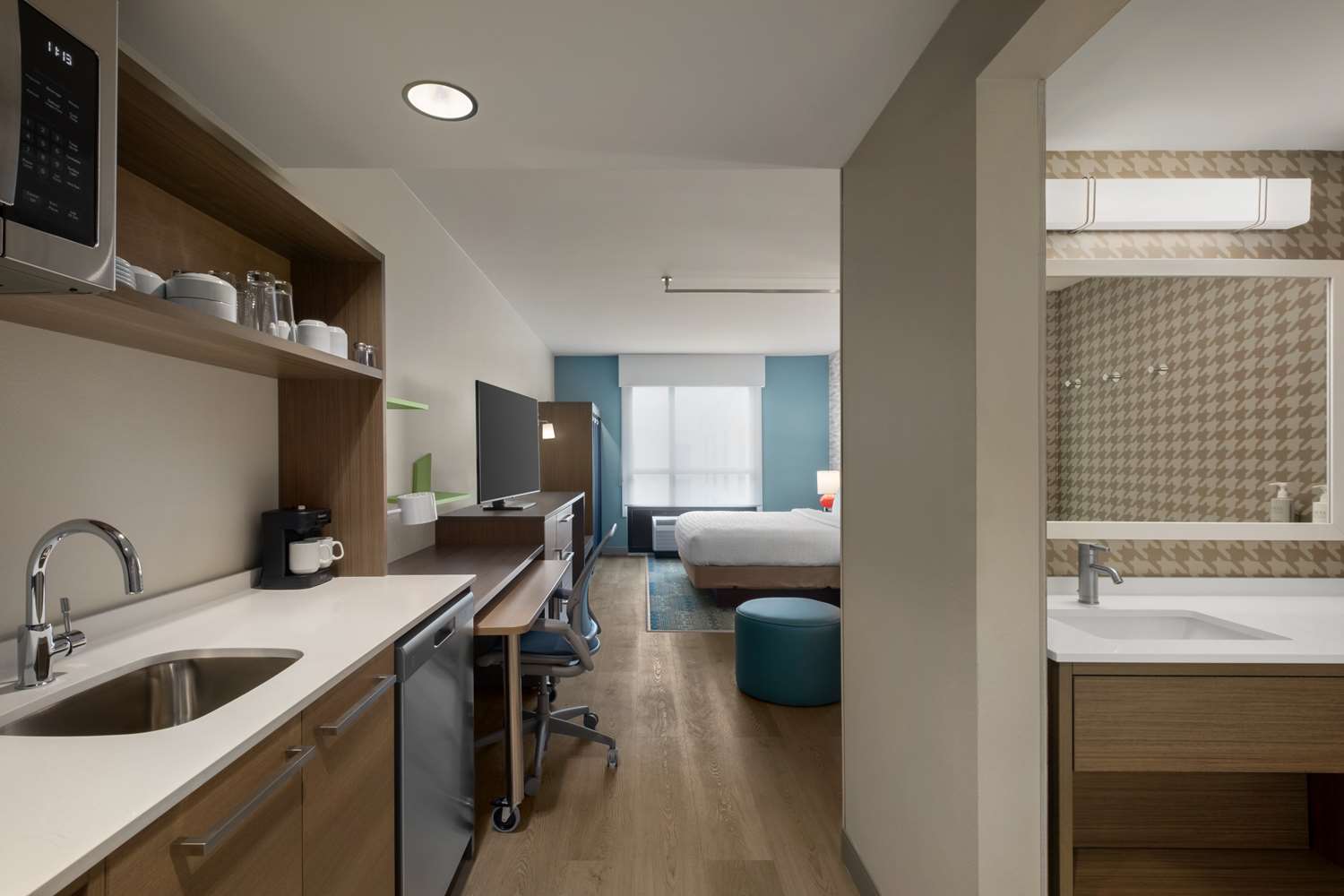 home2 suites by hilton austin east side 5th street