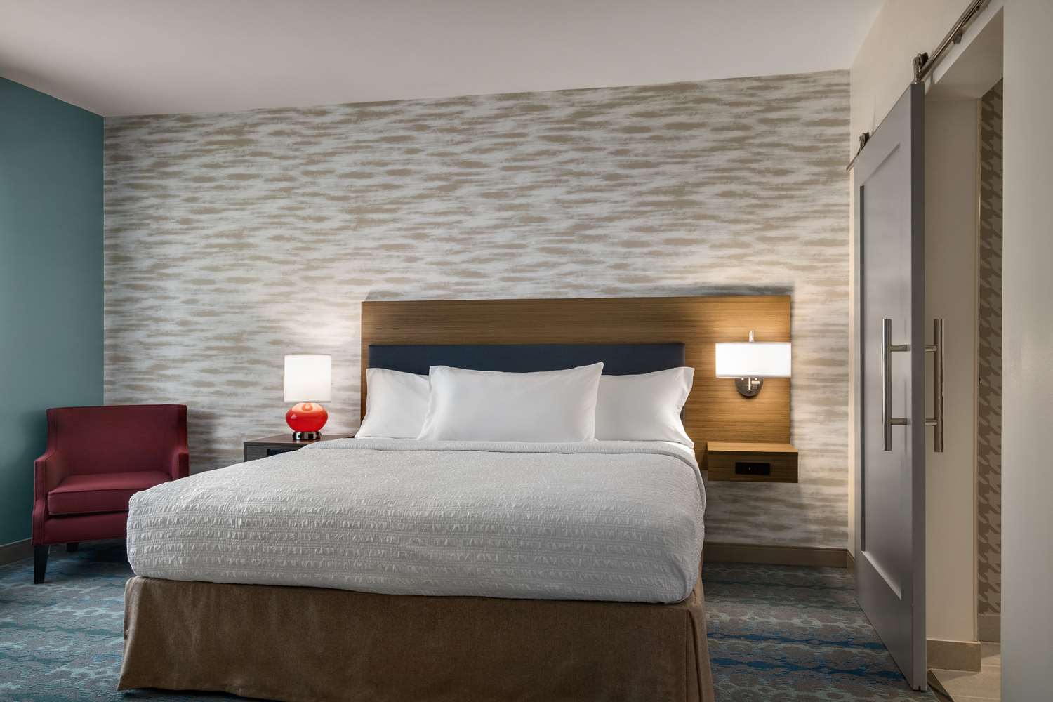 home2 suites by hilton austin east side 5th street