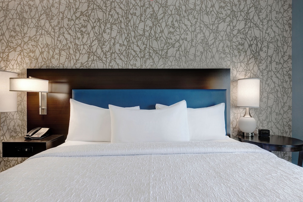 home2 suites by hilton austin east side 5th street