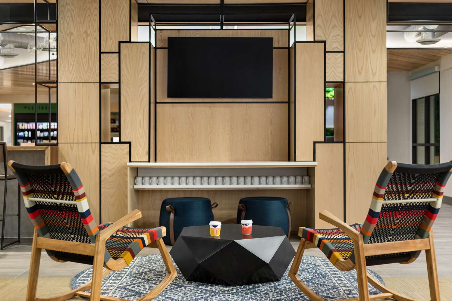 home2 suites by hilton austin east side 5th street