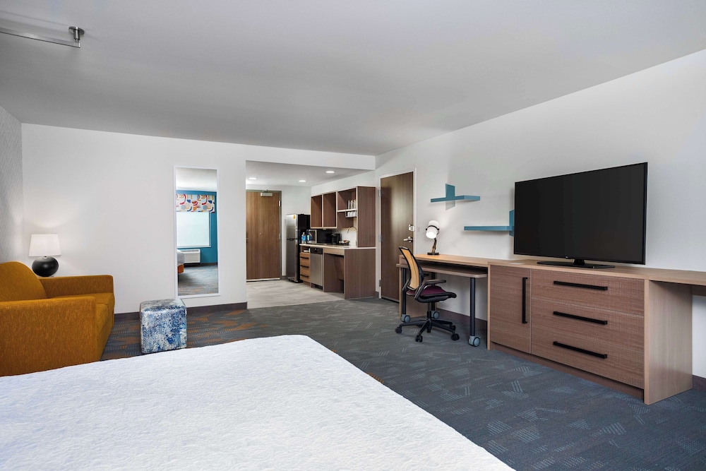 home2 suites by hilton indianapolis north at intech park