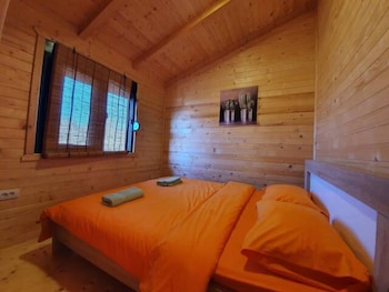 ivana houses ada bojana