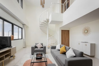 tk central serviced apartments