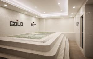 tk central serviced apartments