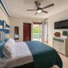 incredible 3 br penthouse w bbq jacuzzi