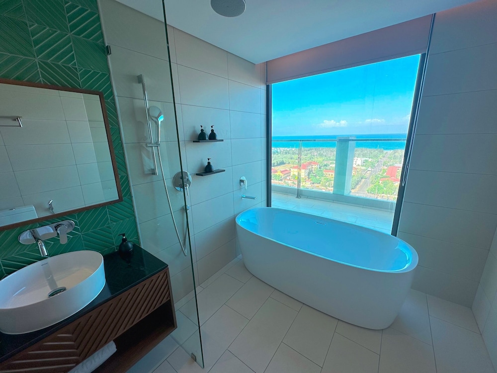 apec mandala comhomes condotel phu yen