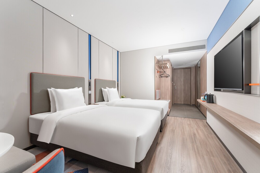 holiday inn express guangzhou panyu dashi an ihg hotel