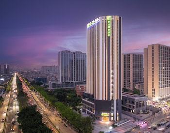 Holiday Inn Express Guangzhou Panyu Dashi, An Ihg Hotel,China>>Guangzhou,2.5 star