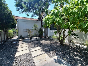 homestay jogja rumah obit by simply homy