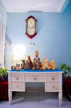 zaira residence by occupied