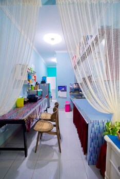 zaira residence by occupied