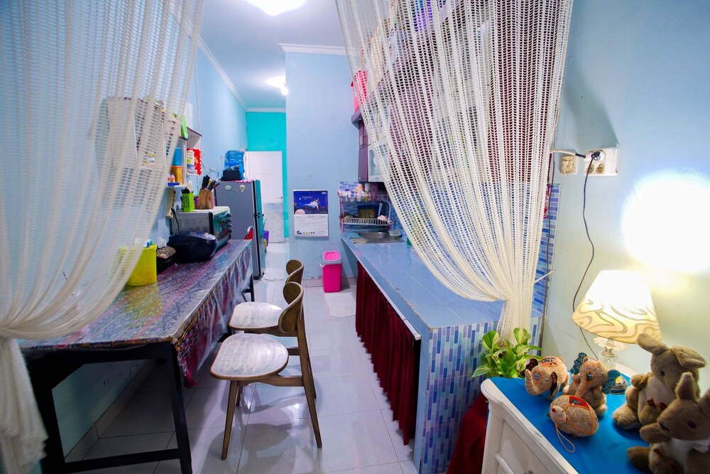 zaira residence by occupied