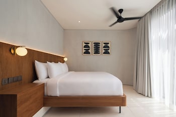 vox villas