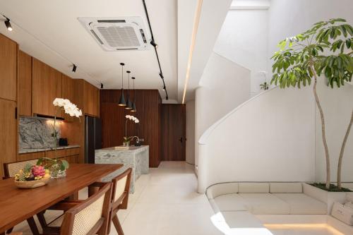 vox villas