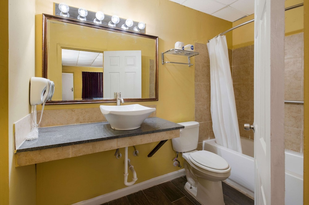 econo lodge