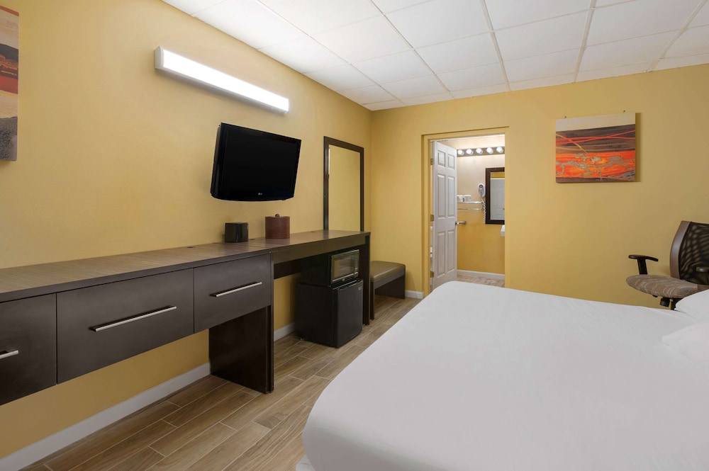 econo lodge