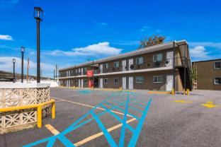 econo lodge