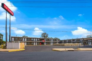 econo lodge