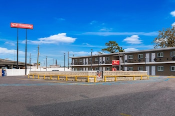 econo lodge
